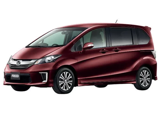 Honda Freed  (1 поколение)